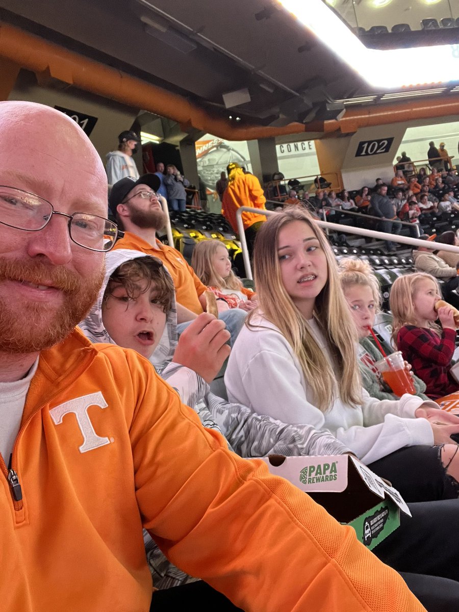cstewie52's tweet photo. @LadyVol_Hoops #goladyvols https://t.co/nHHCdX6Xsp