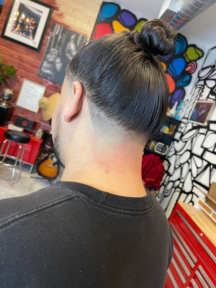 SlicksBarberShop805 tweet media