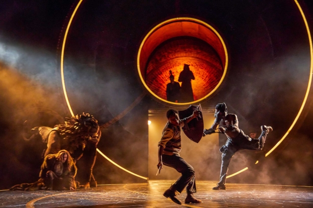 2021 Set Designs:
<a href="/jasmineswan01/">Jasmine Swan</a> Animal Farm
<a href="/davidtwoodhead/">David Woodhead</a> Rent
Christopher Oram- Frozen
@LezBrotherston Midnight Bell
@crichmonddesign Magician's Elephant
<a href="/tomparisdesign/">Tom Paris</a> @LionWitchOnTour 
David Shields- Heathers
Helga Wood- Dick Whittington

beyondthecurtain.co.uk/2021/12/best-o…