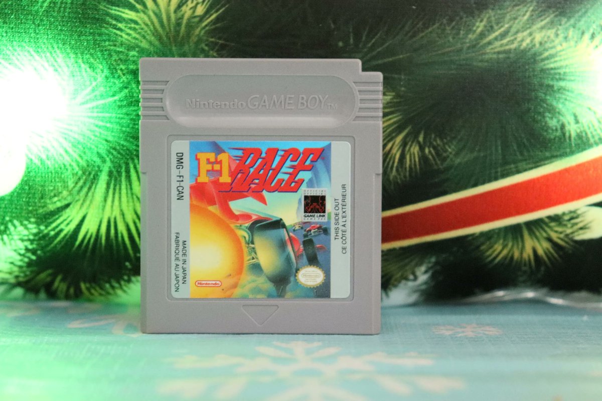 RetroGameUp1's tweet photo. F1-Race is an F1 Racing game for the Game Boy that allows up to four players to race against each other. It also features various cameos of Nintendo's character.

#f1race #nintendof1race #gameboy #linkcable https://t.co/enm0OQ6KkZ