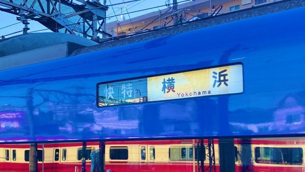 しろくま tweet media