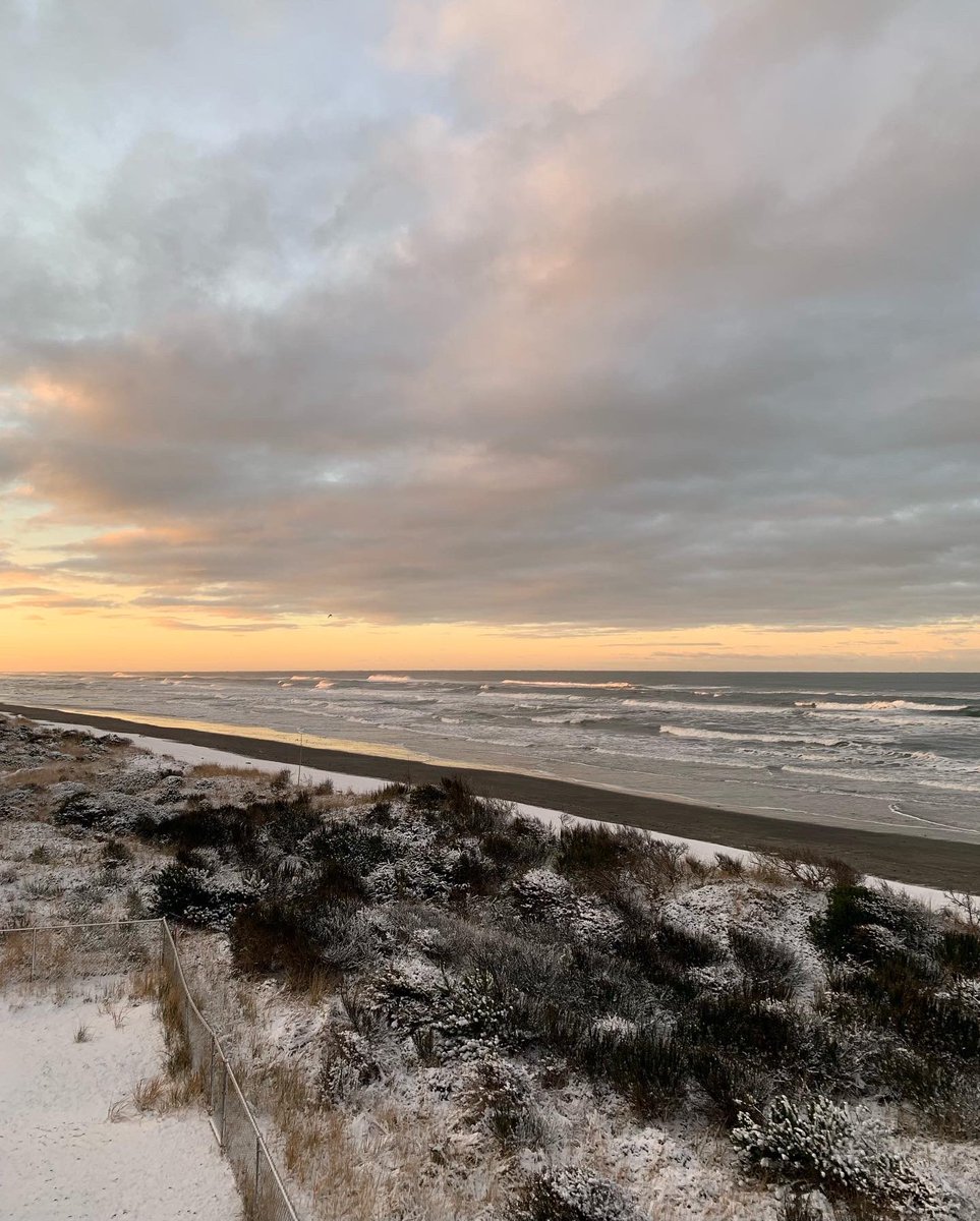 Merry (late) Christmas from the Plagers!  Had a great time in snowy Westport WA.  #WSBHS2021