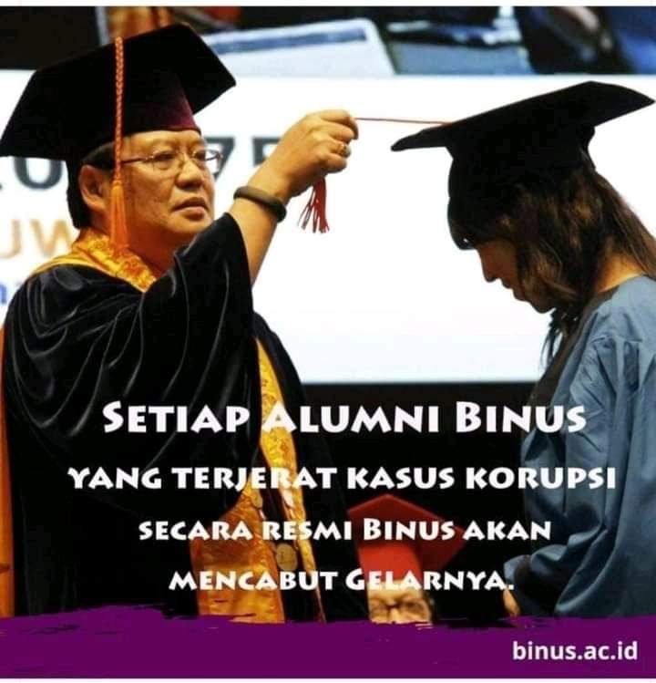 Azmiabubakar12's tweet photo. Lulusan Binus tak hanya berpengetahuan tapi juga harus BERMORAL karena didirikan oleh Pejuang bangsa bernama Huang Wan Fu (1918-2001), beliau mendapat anugerah Bintang Gerilya pd tahun 1950 yg disematkan Sultan HB IX sbg Menteri Pertahanan RI saat itu.
Jasmerah! 🙏🇮🇩
@BINUS_UNIV https://t.co/vHV1i08Uak