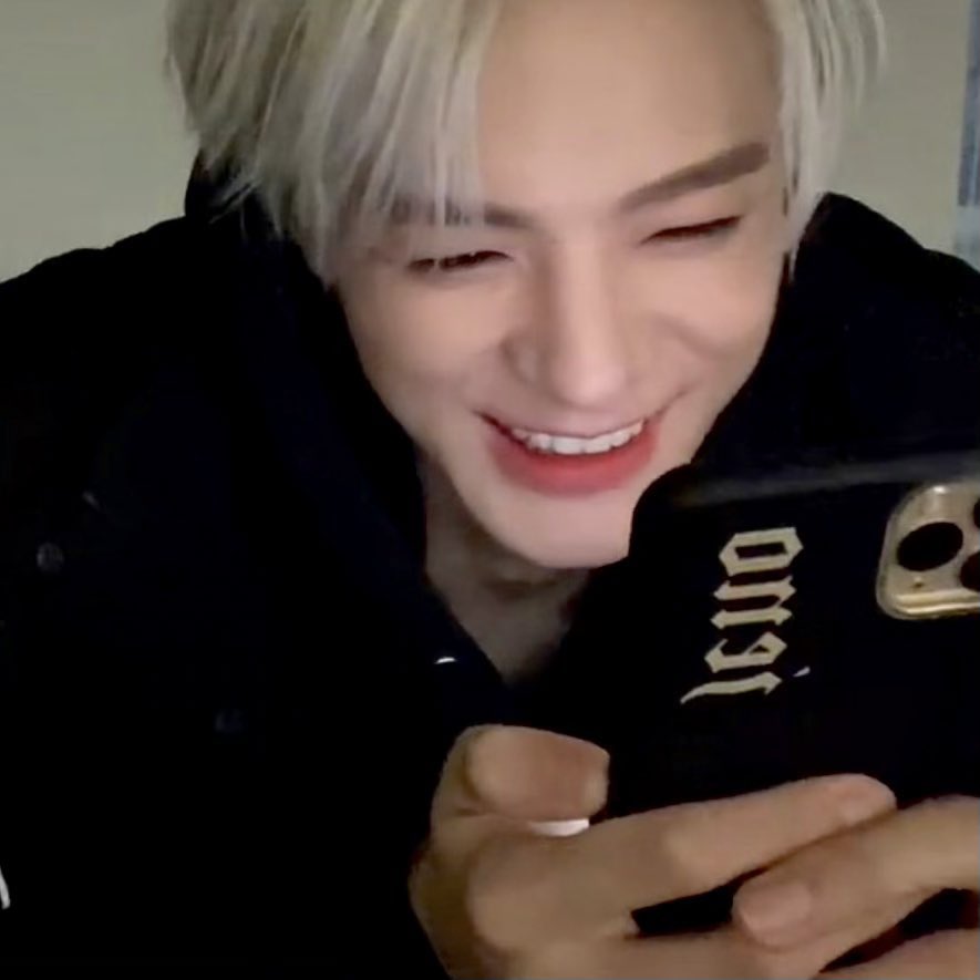 𝙢𝙖𝙙𝙡𝙮 𝙞𝙣 𝙡𝙤𝙫𝙚 𝙬𝙞𝙩𝙝 𝙟𝙚𝙣𝙤 🥑 tweet media