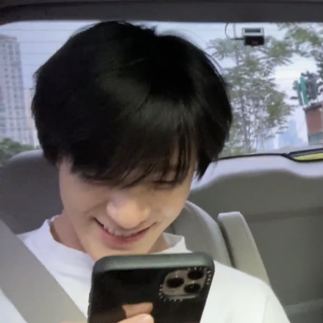 𝙢𝙖𝙙𝙡𝙮 𝙞𝙣 𝙡𝙤𝙫𝙚 𝙬𝙞𝙩𝙝 𝙟𝙚𝙣𝙤 🥑 tweet media
