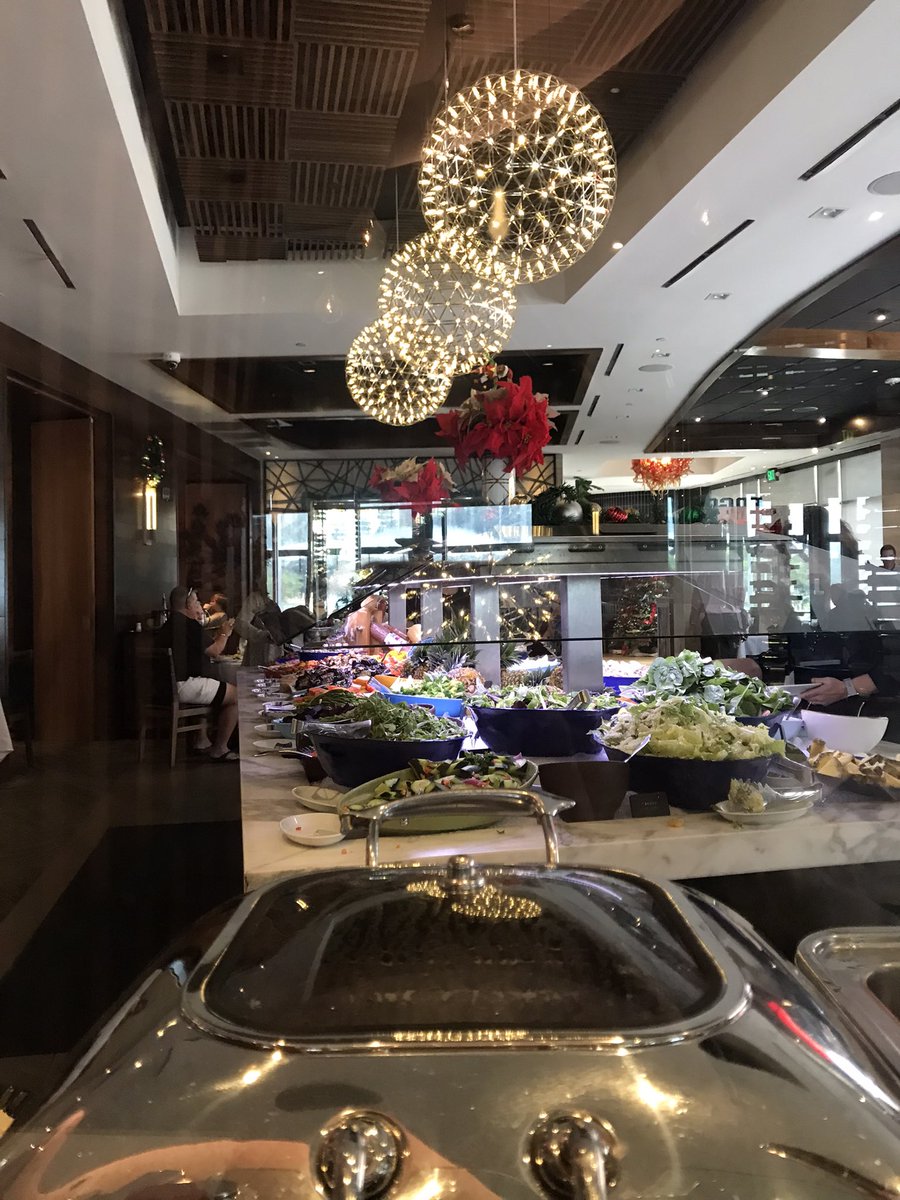 Pate_readwrite's tweet image. We what a special Christmas lunch.