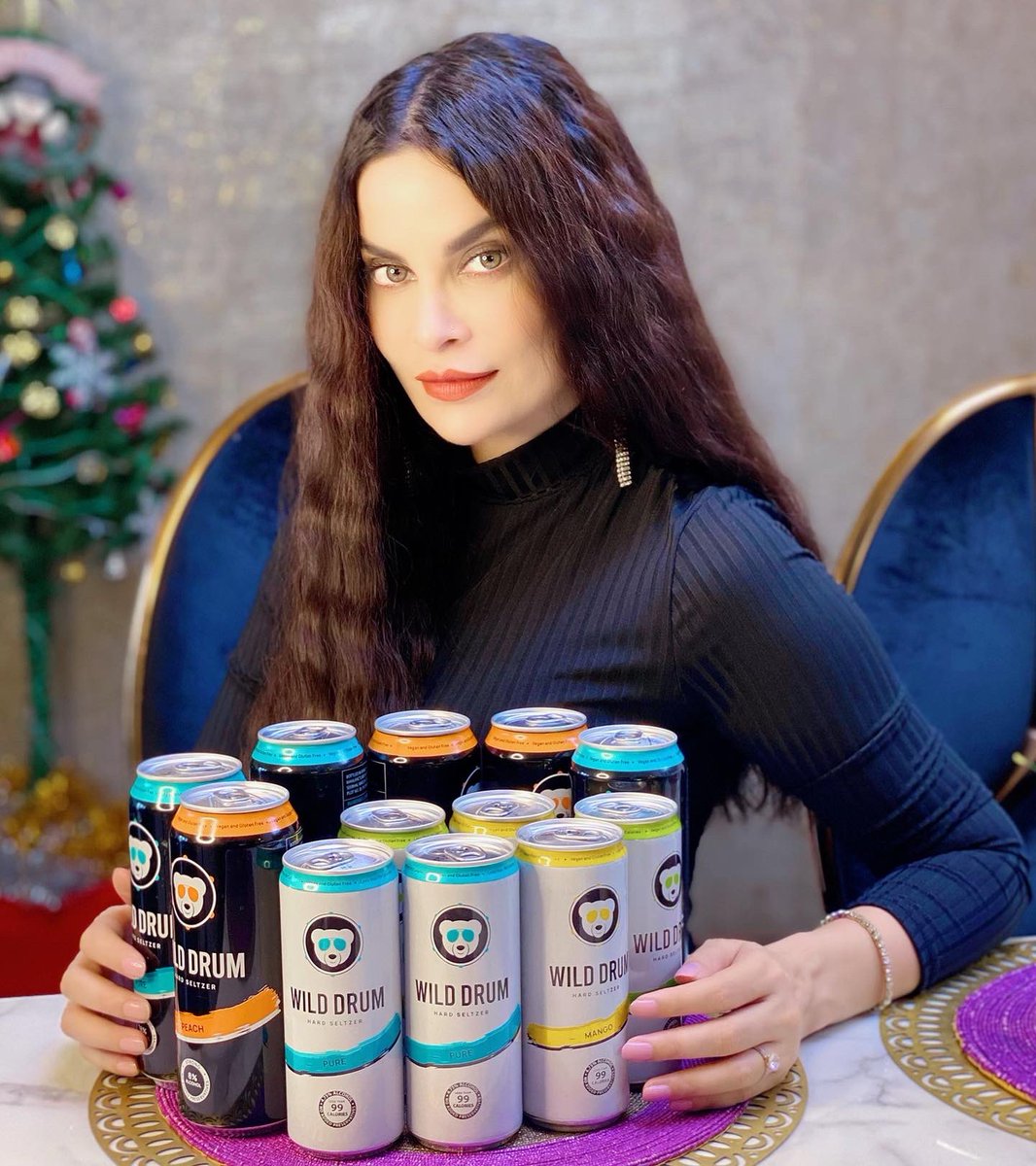 Anupamakuwar's tweet photo. "Trying my first seltzer"
I am in love with the product because it is Vegan, Gluten-Free, low cal while keeping me hydrated
#Switchtowild
@wilddrumofficial https://t.co/4CBWQK1fow