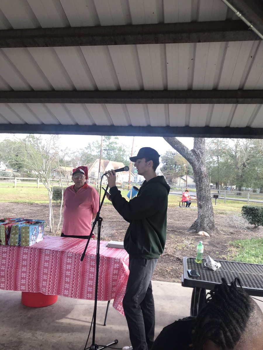 Pate_readwrite's tweet image. Blessed to be a part of Christmas breakfast at Lewis Park in Conroe hosted by our church ASC.  We served homeless and families in need in the area.  Merry Christmas!