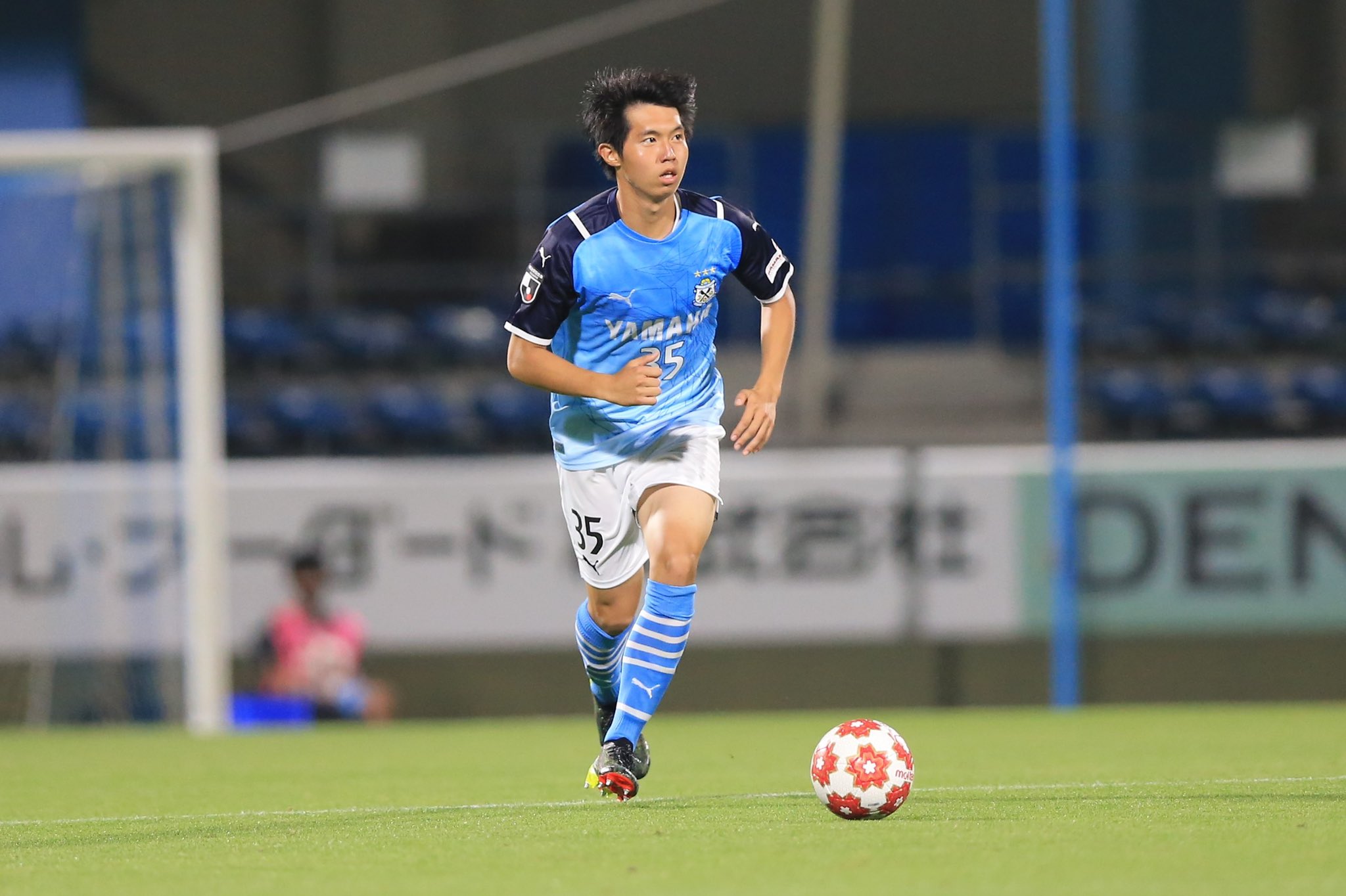 ジュビロ磐田 鈴木 海音選手が栃木scへ育成型期限付き移籍 鈴木 海音選手 Df が 栃木scへ育成型期限付き移籍することが決定しましたので お知らせいたします 期限付き移籍期間は 23年1月31日までとなります また鈴木選手は ジュビロ磐田と対戦 ジュビロ磐田 鈴木 海音選手が栃木scへ育成型期限付き移籍 鈴木 海音選手 Df が 栃木scへ育成型期限付き移籍することが決定しましたので お知らせいたします 期限付き移籍期間は 23年1月31日までとなります また鈴木選手は ジュビロ磐田と対戦