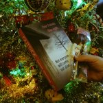 Photo by Rhirhireader (@ReadingwithRhi)