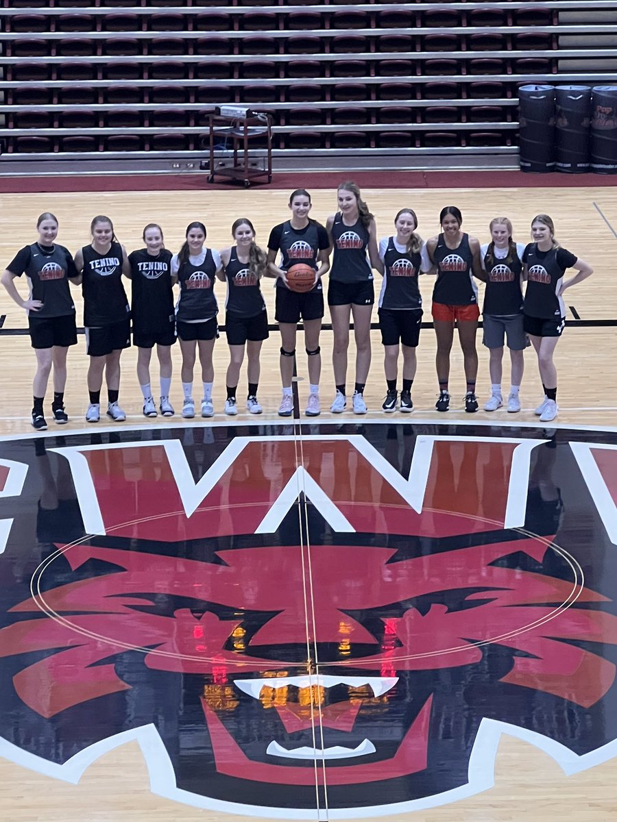 Thank you to <a href="/cwu_wbb/">CWU Women's Basketball</a> for letting us practice in your gym tonight!