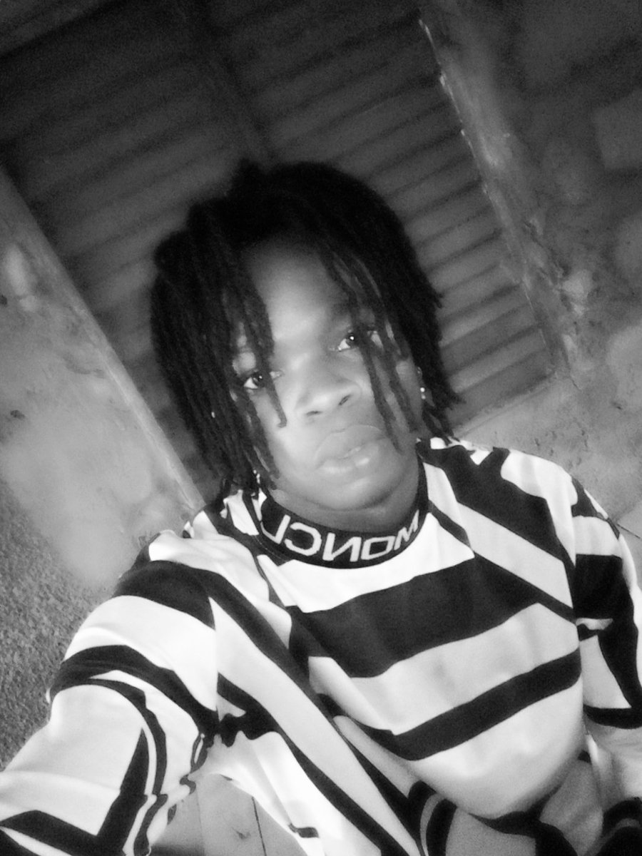 beninboybad's tweet photo. Bénin boy https://t.co/1GAylDbRWL