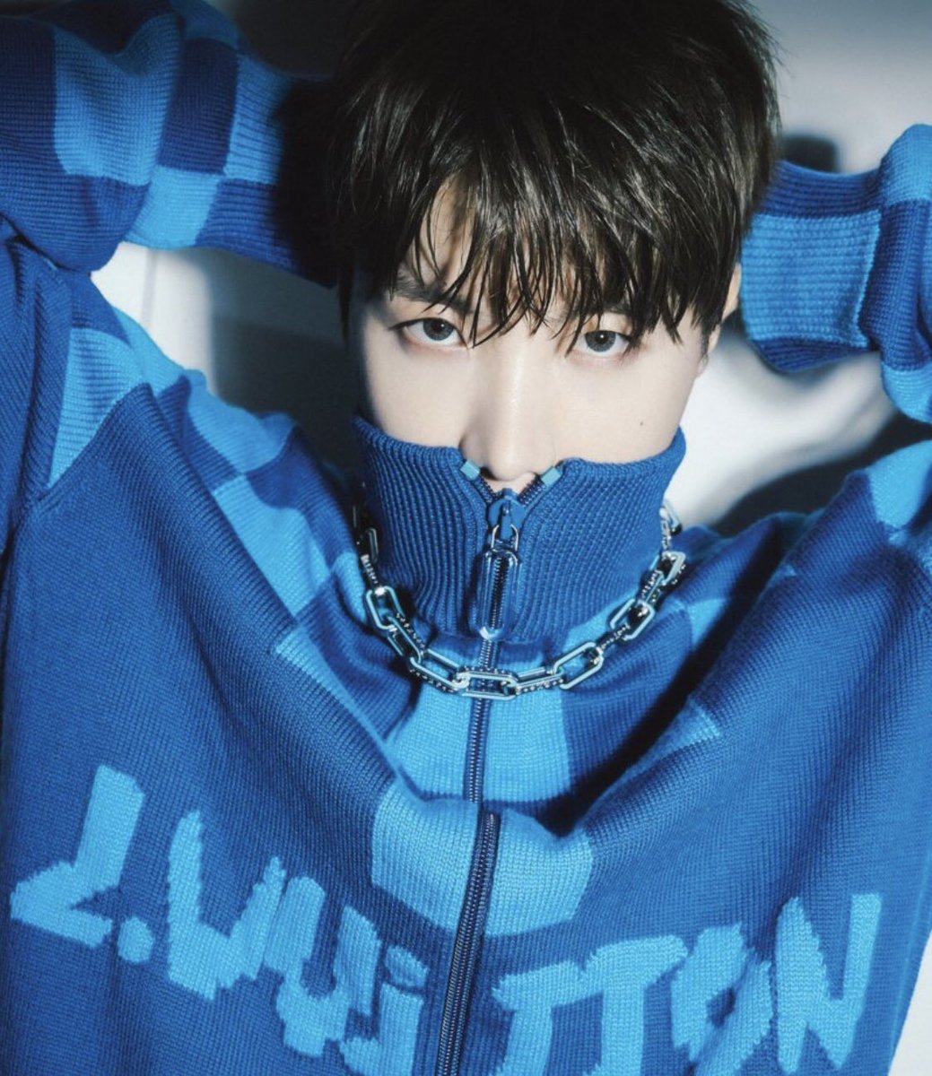 chau_nhie's tweet photo. OUR J-HOPE IS THE BEST💜
#jhope #제이홉 #정호석 #방탄소년단제이홉 #GoldenMainDancer https://t.co/2RiXMGSs1p