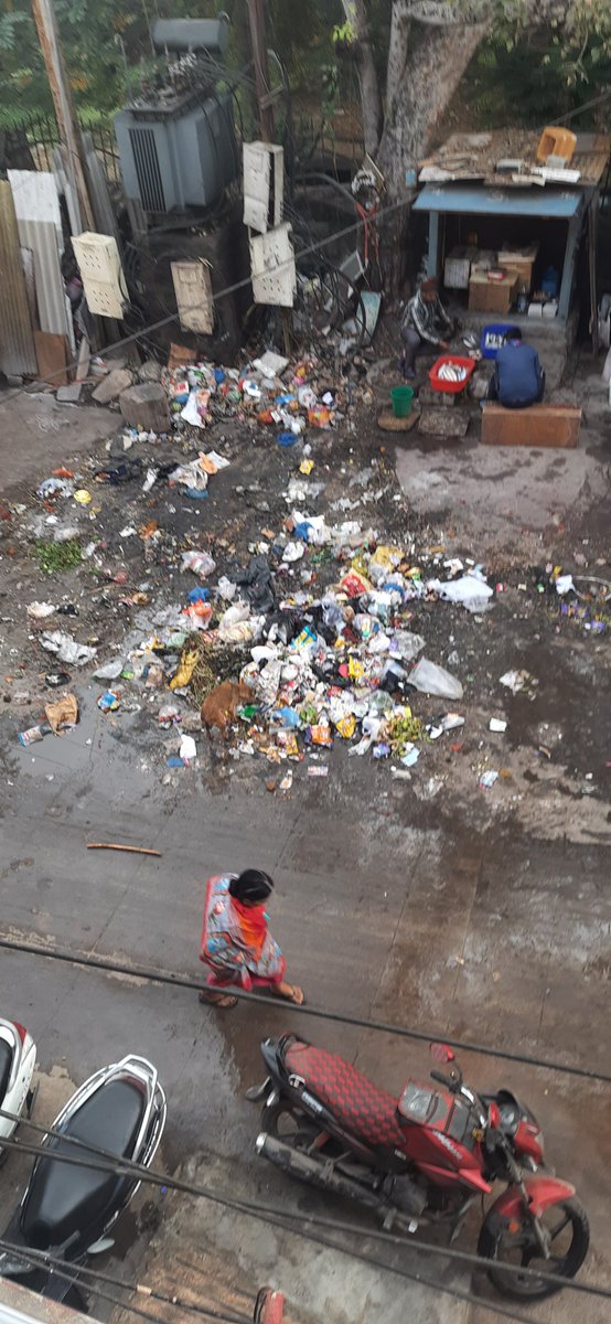 RSreeja2's tweet photo. Sir, we the residents of Goshamahal Chandanwadi are facing serious health issues especially children due improper maintainance of garbage dumping and collection. Sir please kindly pay your attention towards healthy sanitation in our colony. We will be very grateful sir. https://t.co/OYASYZSyg2