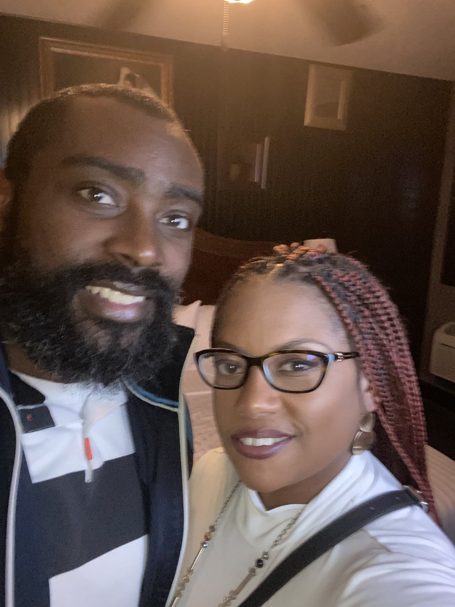 JenDeaszy's tweet photo. Having a bae cation with my best friend, my Husbae @ConradDeas 12 years and counting #marriedlife #dateonpurpose https://t.co/CON1DsBY0W