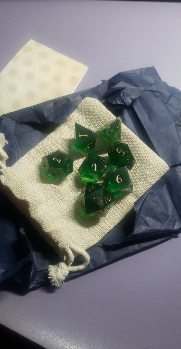 CrypticVulpix's tweet photo. Absolutely LOVE my new dice from @MouseyPeach !!!
Everyone should go check out the other sets she has for sale on Etsy!
https://t.co/TvyvHpIblm https://t.co/qzxD62IwNx