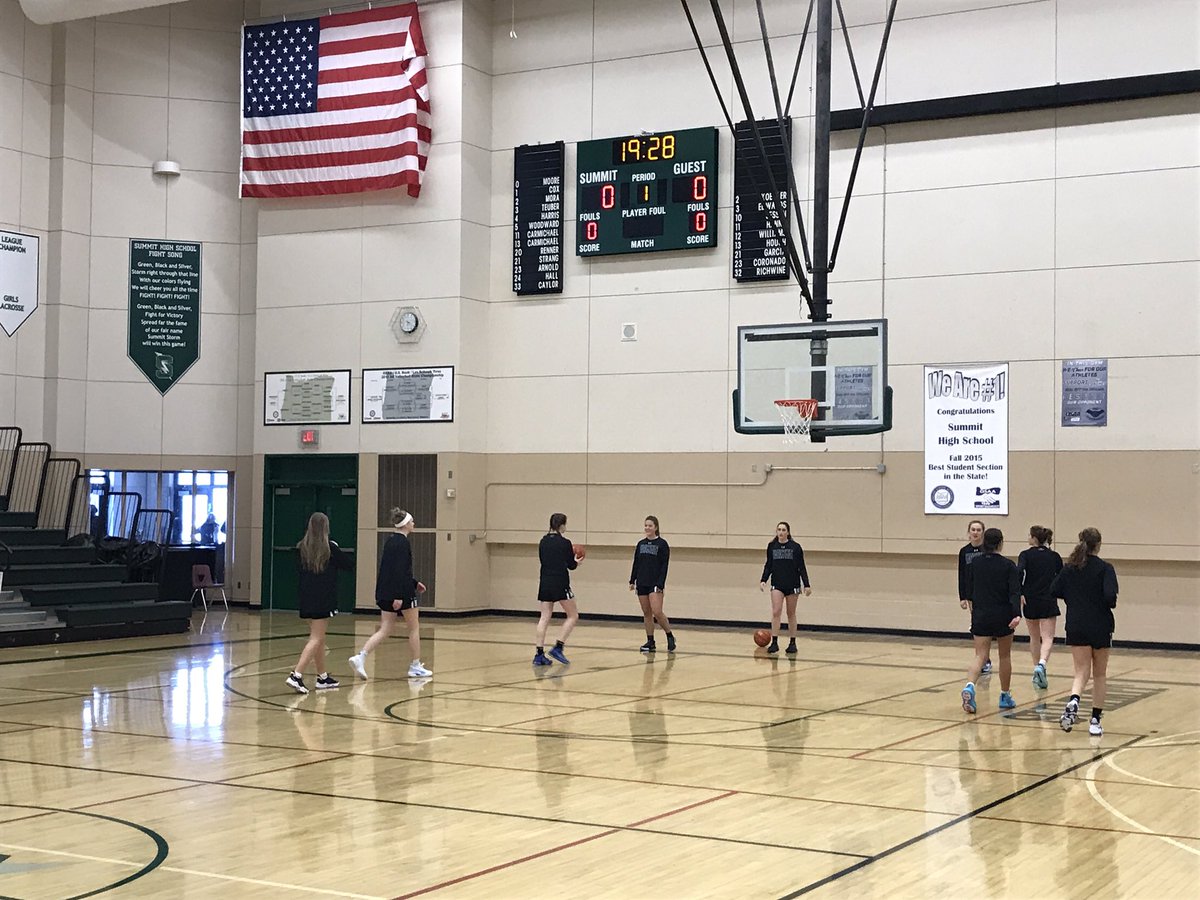 HOCKINSON Girls Basketball get the Win over 6A Mt. View (of Bend, OR), tonight in the Oregon Hoopfest Tournament,  Rd-1, 48-45. Gracie Brammer 16pt/4as/4defl; <a href="/KylieRitter_10/">Kylie Ritter</a> 8pt/4rb/4stl/4defl; Siena Brown 7pts/3rb/3stl; Delaney Chappelle 6pt/6reb/6defl