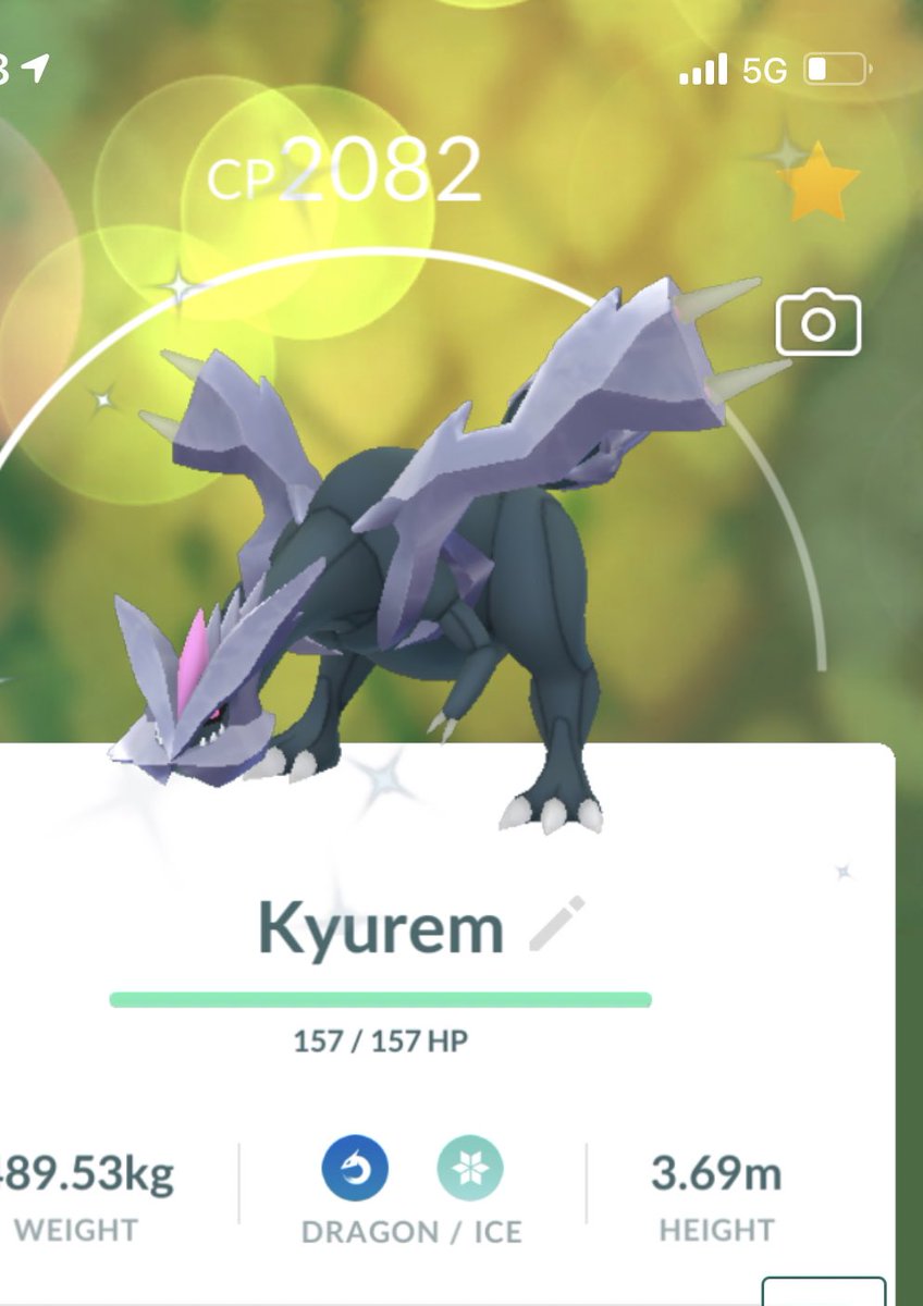 This is my first kyurem and I get a shiny😳