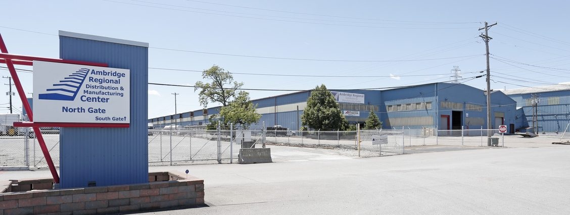 AmbridgeRegCtr's tweet photo. Did you know that our industrial park has two entrances? This helps ease transportation throughout our 85-acre property. Learn more by scheduling a visit to our site at 724.266.4661⁠
⁠
#CREpgh https://t.co/oLWnLqdiGt