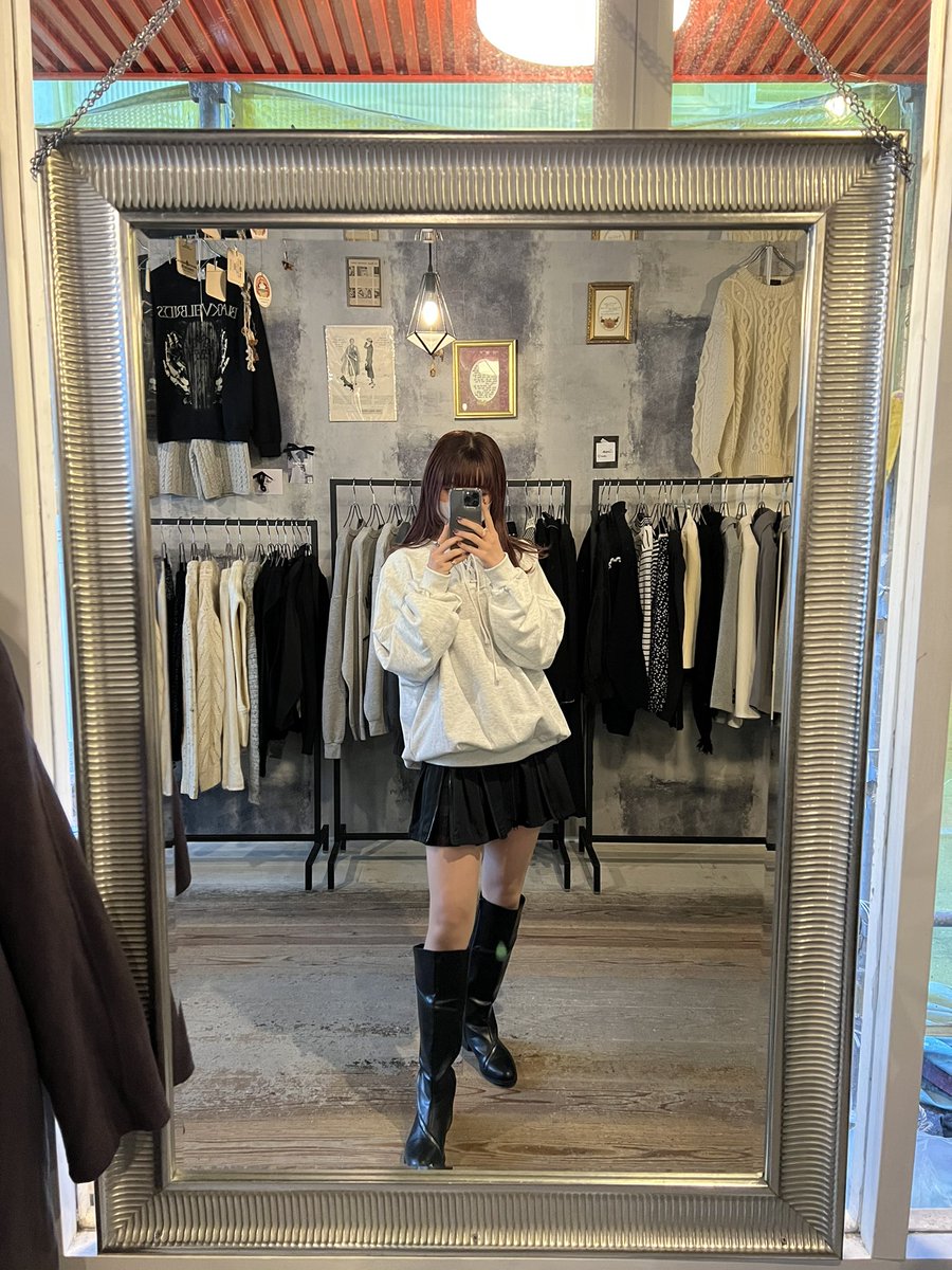 本日もご来店ありがとうございました❤️‍🔥

店頭のセレクトアイテムのご紹介です！

是非店頭にてご覧くださいませ🤍