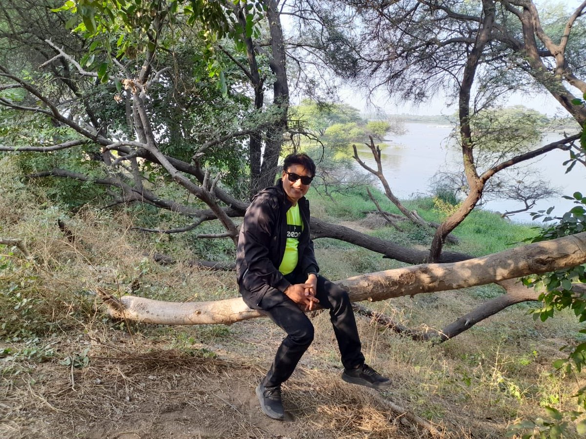 mannloveindia's tweet photo. With nature https://t.co/7pEzQ29EWK