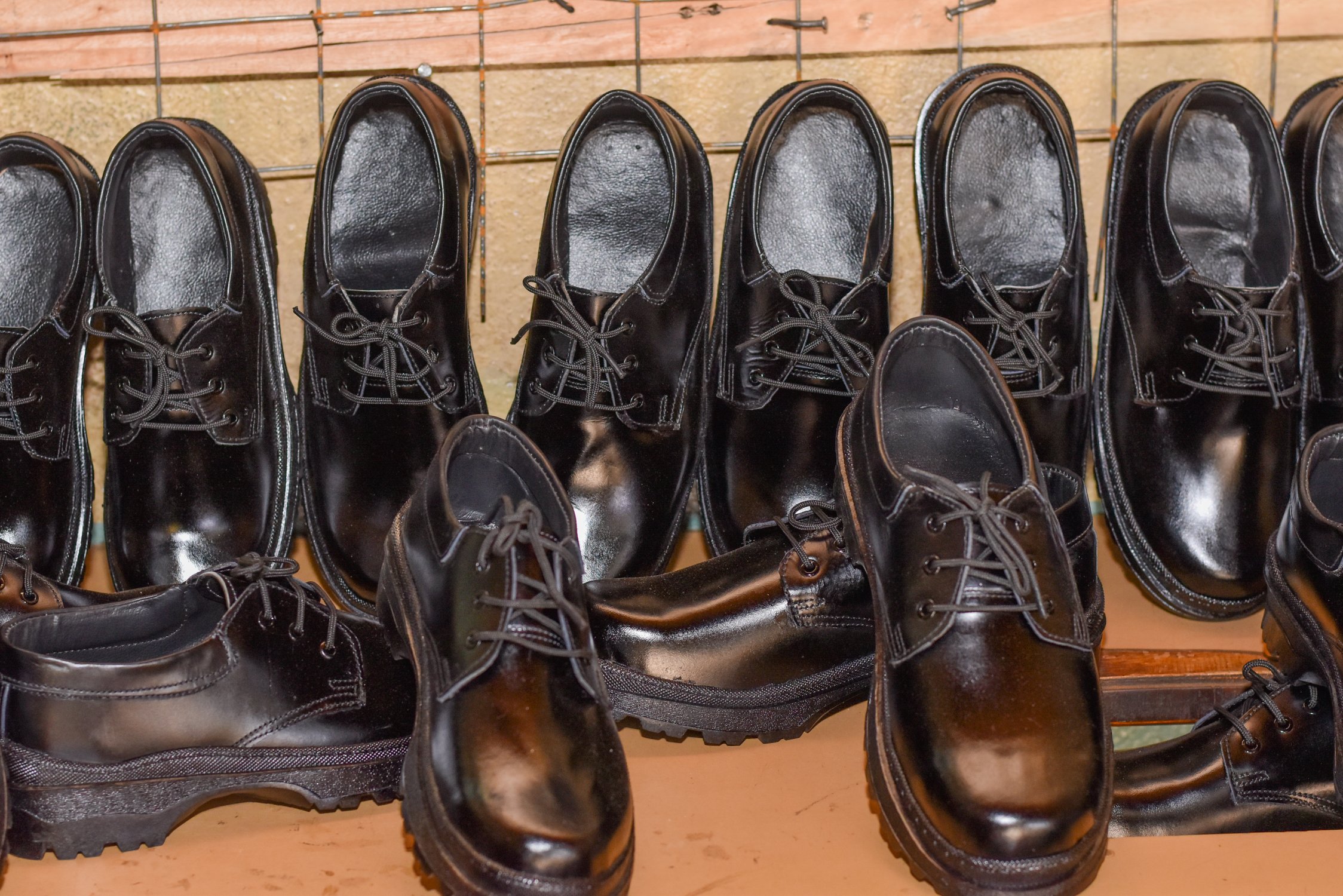 Avenue shoes deals near me