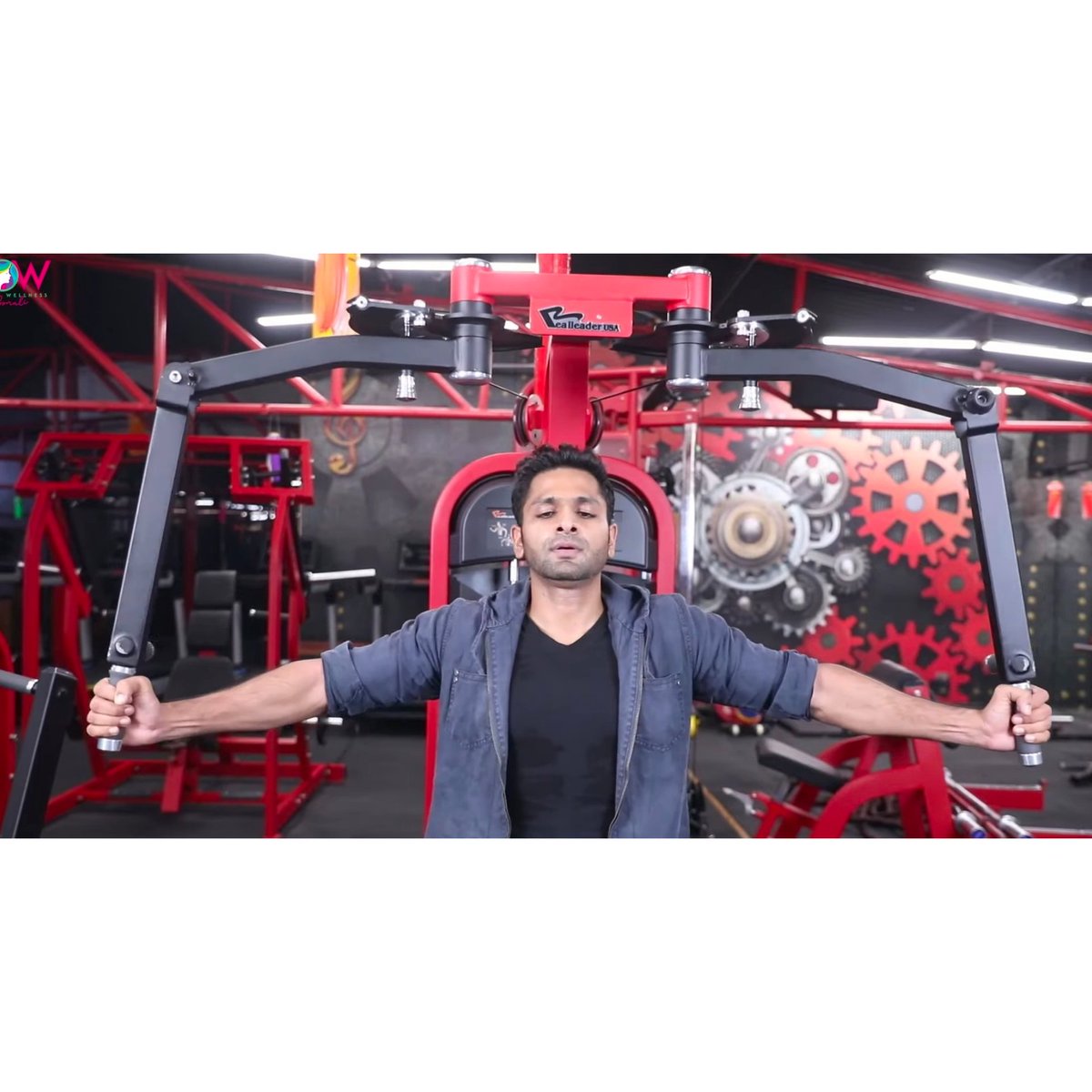 DreamersPR's tweet photo. Check out health and exercise tips by Celebrity @vaibbhavt on Wow With Sonali's YouTube Channel! 

https://t.co/VWizSrdVBP

#VaibhavTatwawaadi #SonaliKhare #exercise #tips #celebritytips #celebrityguest #workout #gym #tuesdaymotivation #YoutubeVideo #YouTubeChannel #DreamersPR https://t.co/xFwH2EjHBo