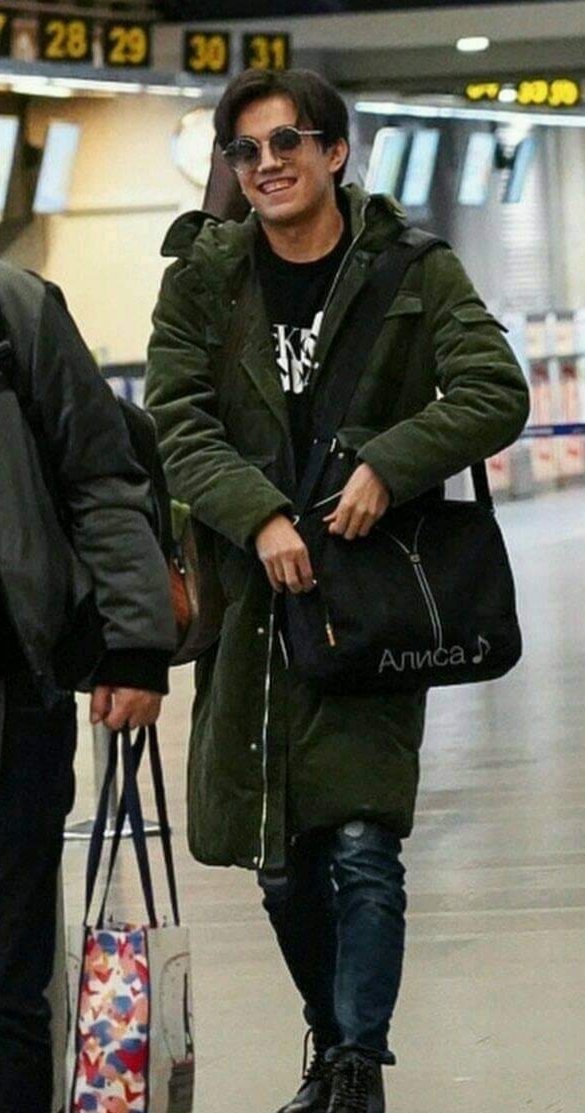 ohcurepab's tweet photo. @22mayah @greece_dimash @dimash_official No one can be compared with the incredible voice of  @dimash_official 
Spotify and YouTube sensation 
#BeWithMe
#FlyAway https://t.co/em2pkQlkYj