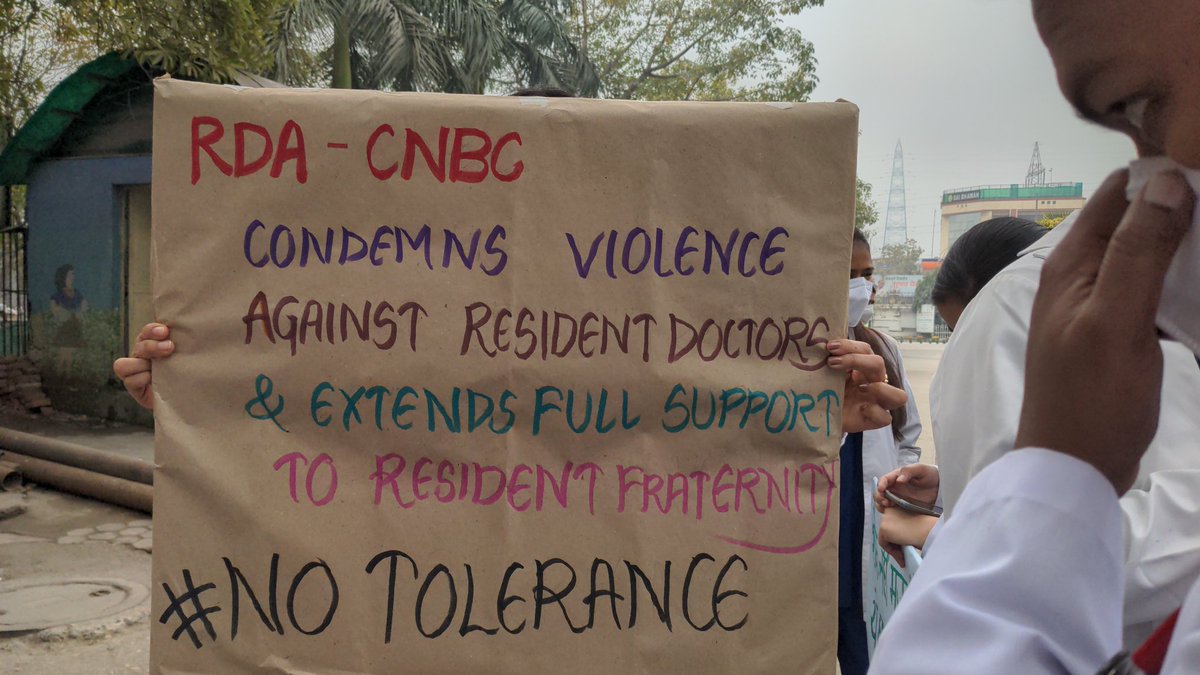 saraswatikini's tweet photo. No tolerance to violence against doctors! Full support for nationwide strike to @FordaIndia @RdaCnbc 
#ExpediteNEETPGCounselling2021 https://t.co/gZP3c7G8ar