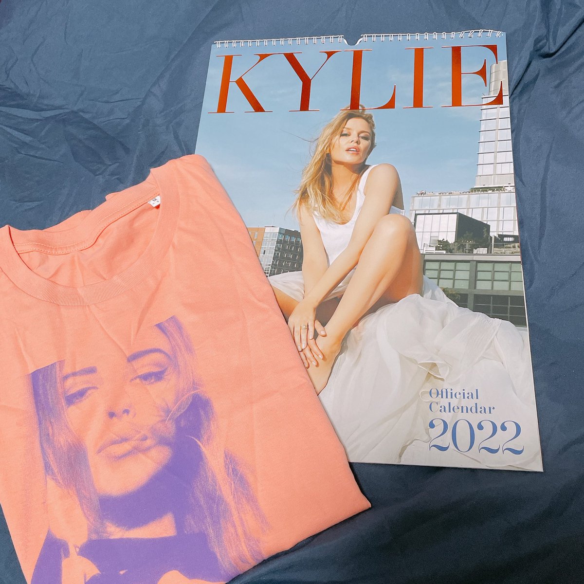 lalalatakashi's tweet photo. Official Kylie Calendar 2022 has just arrived!!! My preparation for New Year is done now.
#KylieCalendar #KylieDISCO #GuestEdition #WhatDoIHaveToDo https://t.co/OIeoyVS41n