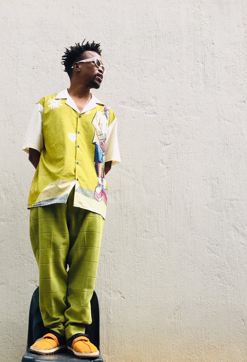 scoopmakhathini's tweet photo. HE GOT SO MANY STYLES...HE IS THE WHOLE CATALOG https://t.co/QOd5WBxVQ5