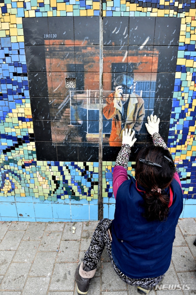 FHrW6f9aQAM_YLc?format=jpg&name=medium