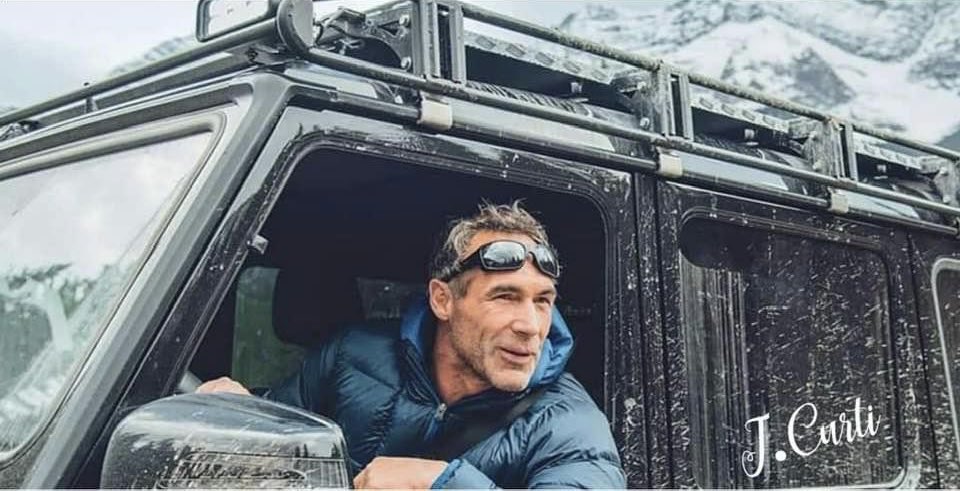StefanuPinelli's tweet photo. Mike Horn :
« Après Vizzavona, je me lance dans la traversée Baleone-Mezzavia en passant par l'Atrium... 
j'appréhende ! » https://t.co/CxAv5Bgu9e