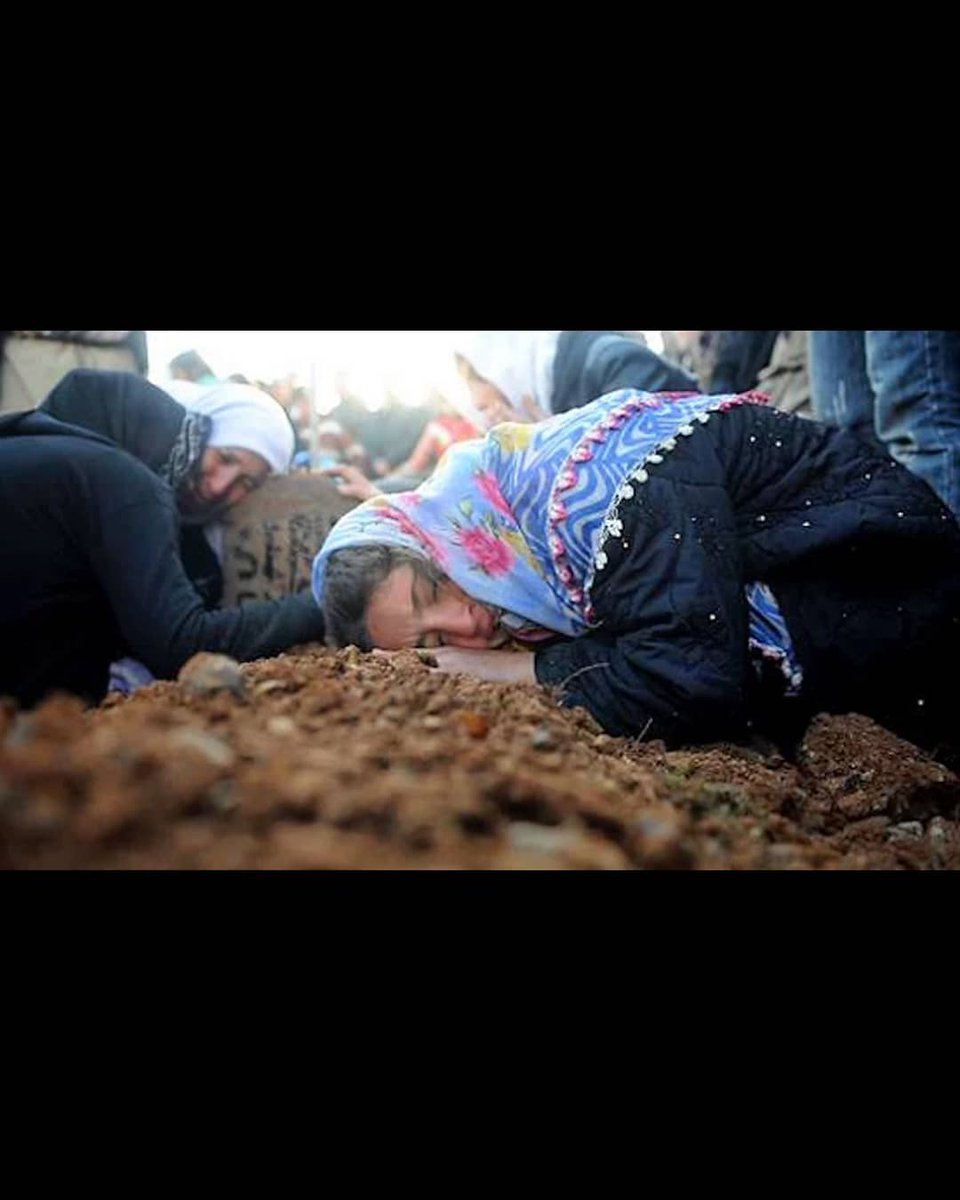 Captainboatless's tweet image. Roboski Massacre
😥😥😥😥😥
(December 28, 2011)
#roboskimassacre 
#komkujiyarobozke 
#komkujiyaroboskî 
#roboskikatliamı 
#downwithracism #downwithfascism