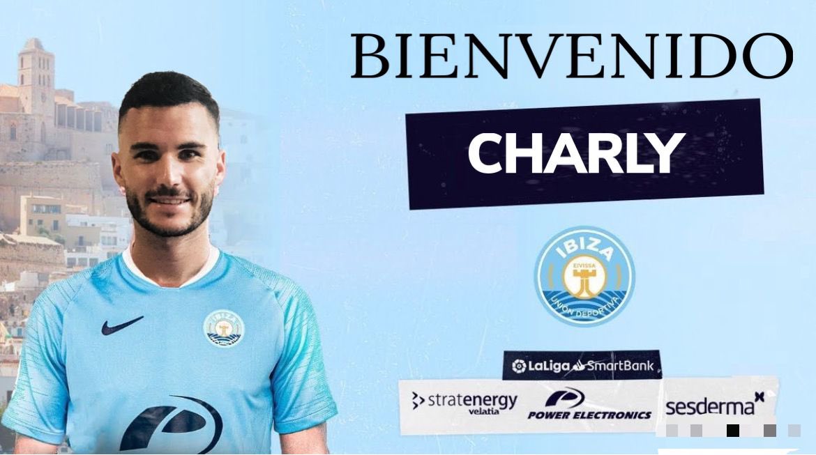 gasifredatletic's tweet photo. OFICIAL | ✍️ Carlos Vilaplana Perez CHARLY, jugará cedido hasta final de temporada en las filas de UD Ibiza de @Laliga #SmartBank.

Desde aquí desearle la mayor de las suertes y que disfrute de la experiencia.

#VamosIbiza 💙 | #Ibiza #Eivissa | #sempregasifred https://t.co/9dwTTIkus5