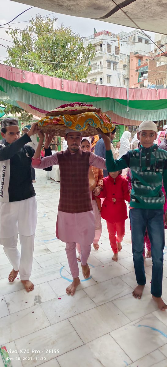 My brother is going to ajmer shareef 😘😘😘😘😘😘masallha