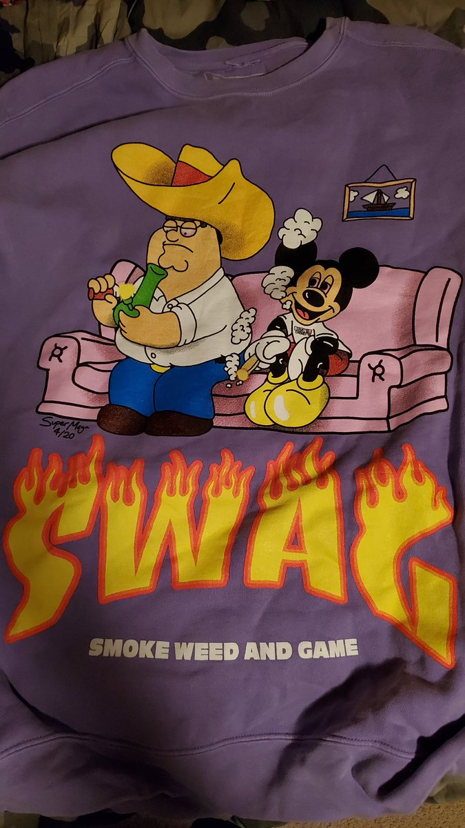 TheCheristGames's tweet photo. my physical copy of supermega saves the troops just came today! i'm officially a #meghead @supermega https://t.co/rMpKFee1B1