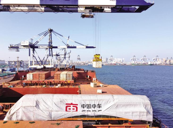 iShandong's tweet photo. The annual delivery volume of the Chinese-African liner in #Yantai Port has exceeded 1 million tons for the first time ever, up 89.6%. This has made it the largest trade port in China-Africa trade and an important hub node to promote the construction of #BRI. #ShandongDevelopment https://t.co/hn7Wp3QBqx