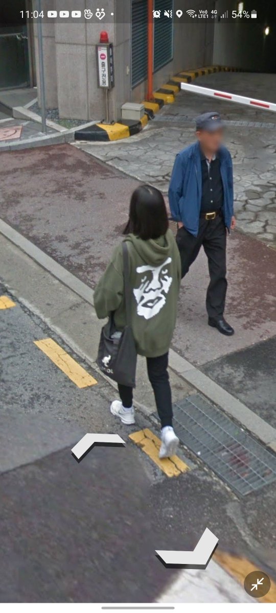 arewhyyouhuu's tweet photo. in case you miss her on google maps https://t.co/6tD0lYXp4U