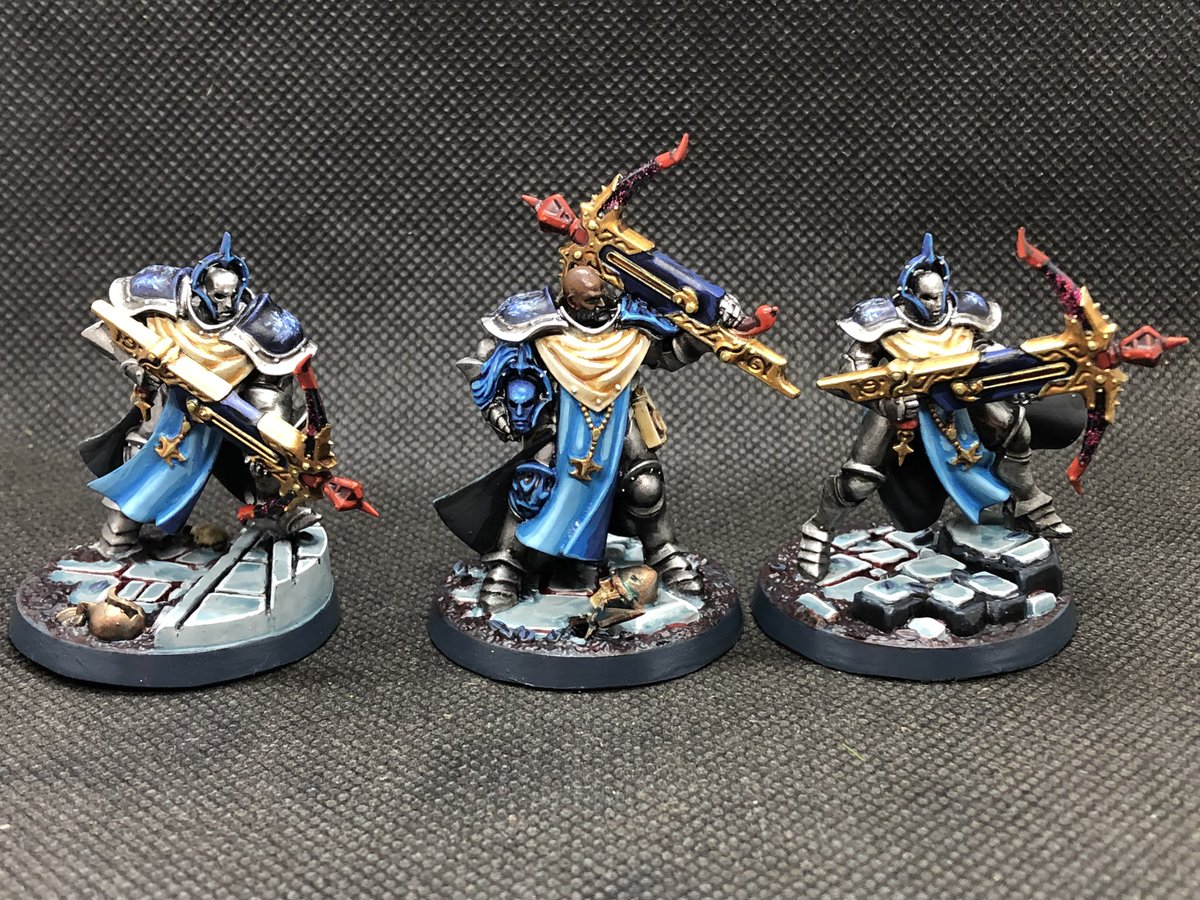 I don’t love painting stormcast and can see many areas where I got over it. But they do look ok when finished. 
#stormcast #paintingwarhammer #aos