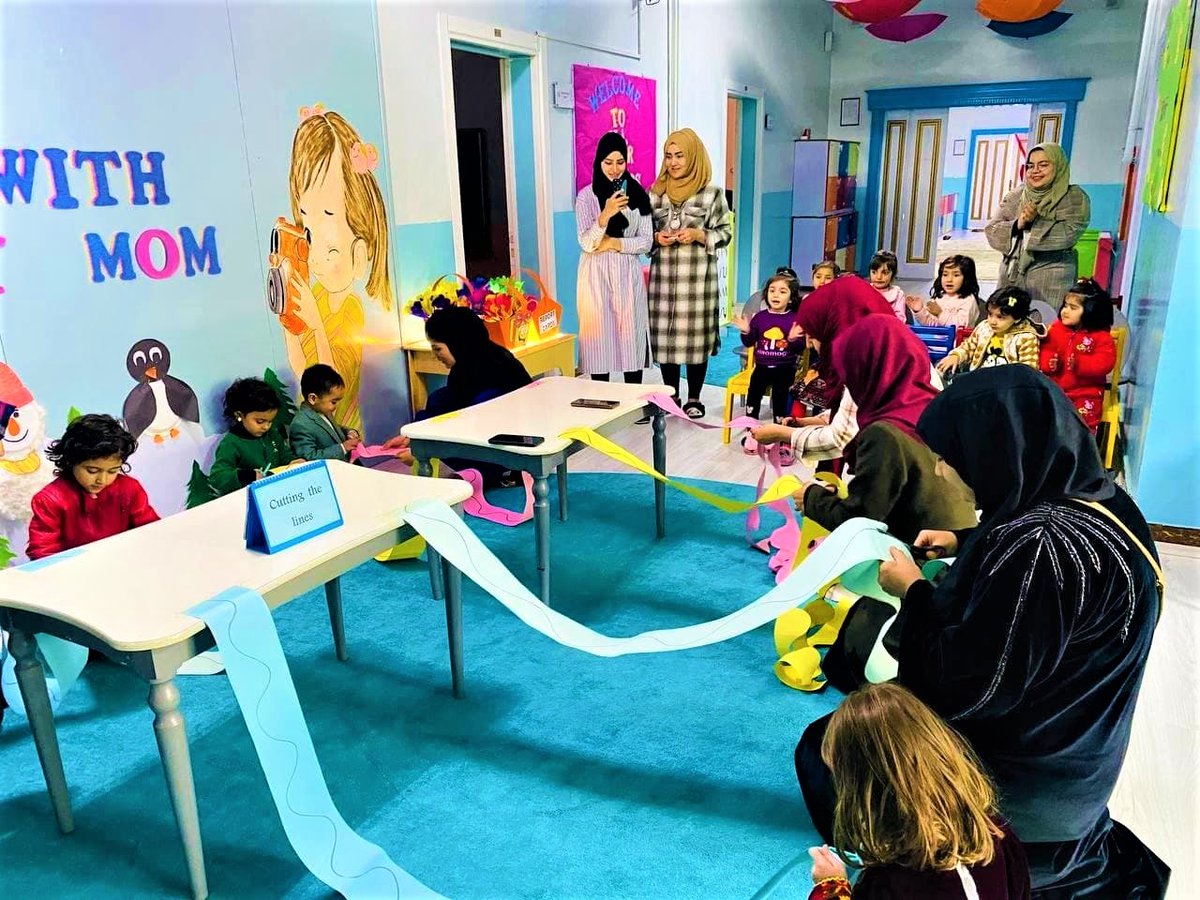 AfganTurkMaarif's tweet photo. #Parents-Teacher Meeting was held in #KG section of Afgan-Turk Maarif #International School, "#aADAY WITH MY #MOM". #Children played many fun #games and performed different #activities with their moms. 🇹🇷🏫👨‍👧‍👦 https://t.co/qJn8j7m07J