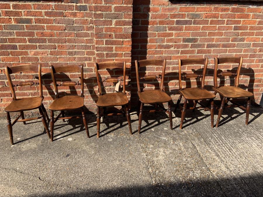 AntiqueTables1's tweet photo. Six Antique Scroll back Chairs 

See more here-https://t.co/aYKKxs9fqf

#scrollbackchairs #antiquechairs #diningchairs #antiquefurniture #interiordesign #decor https://t.co/SMXVVGD0Kq