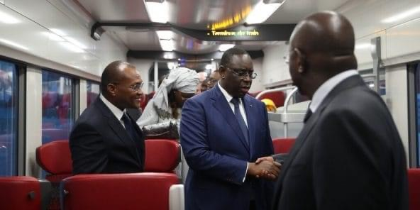 NTerenga's tweet photo. Le président @Macky_Sall a procédé ce lundi à la cérémonie d’inauguration du #TER. Selon le chef de l’Etat, cette date marquera une étape historique dans la marche collective vers le #Senegal Émergent. L'État du Sénégal a investi 238 milliards de FCFA directement dans le projet. https://t.co/JY1MvFeVLV