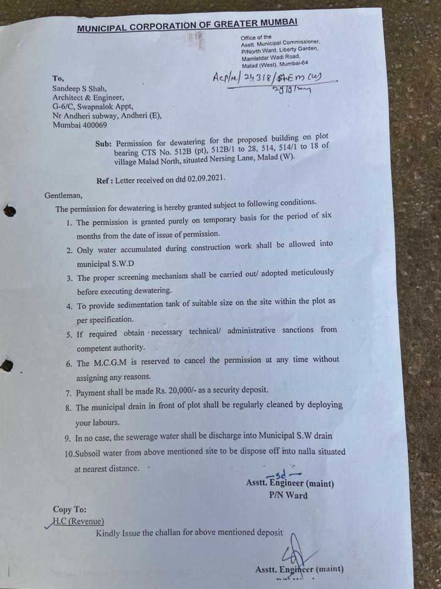 NandanvanCHS's tweet photo. @mybmcHydEngg @mybmcWardPN @CMOMaharashtra @CPMumbaiPolice @AUThackeray @AslamShaikh_MLA the builder is digging more than the permission he has and has broken our drinking water supply.. wHt will it take to make you all notice our pain https://t.co/wJ2GPtbVlT