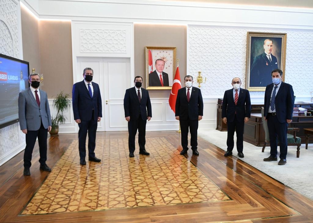 tumdef's tweet photo. Sn.#tıbbicihaz,ödemelerle ilgili  işlemlerin Sn.@HMBakanligi  @NureddinNebati sunulduğunu biliyoruz.Yıl bitmeden ödemelerin yapılacağını düşünüyoruz @fahrettinkoca
@kyz841 @cengiz47914814 @akgunonur @yhakaner @mdalturevmedik1 @fatsozen1964 @doganay_9 @erkindelikanli @ahmetbuluttr https://t.co/hQqgxCWl9C