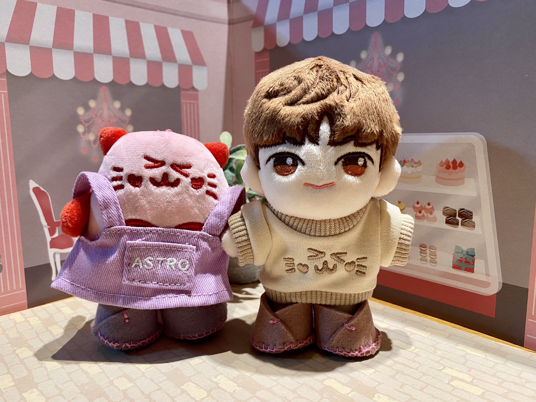 アストロ astro ムンビン ぬいぐるみ 10cm 新品 マスター - メルカリ