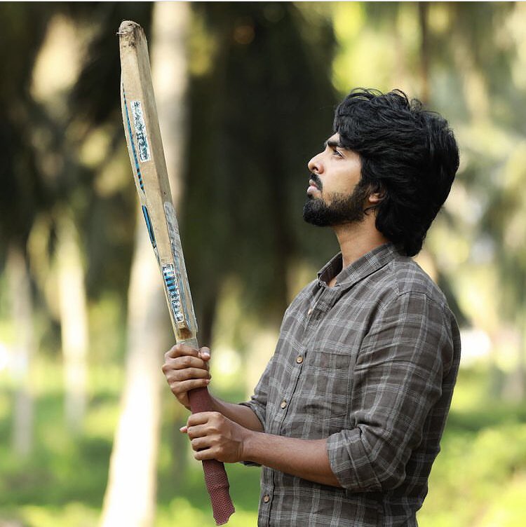 hpy_D0's tweet photo. Get ready #GVfans 🔥🔥
#ayngaran Update on the way ✌🔥🔥🔥
New year feast 🥳🥳
#Bachelor #GVPrakash #Maaran https://t.co/wfPAKOJSPE