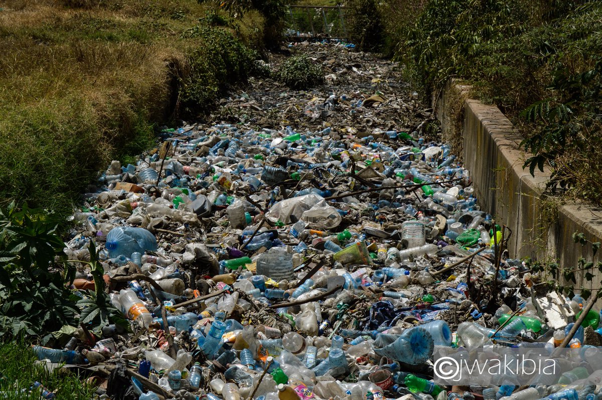 benogeh's tweet photo. There is need for a collaborative and actionable approach to address  the global plastics 'wicked' multiplicity of challenges , such as its ubiquity, its persistence in nature, and the cross-boundary effects of plastic pollution. #RethinkPlastics #LessPlastics2022 https://t.co/1PtE5cqE4g
