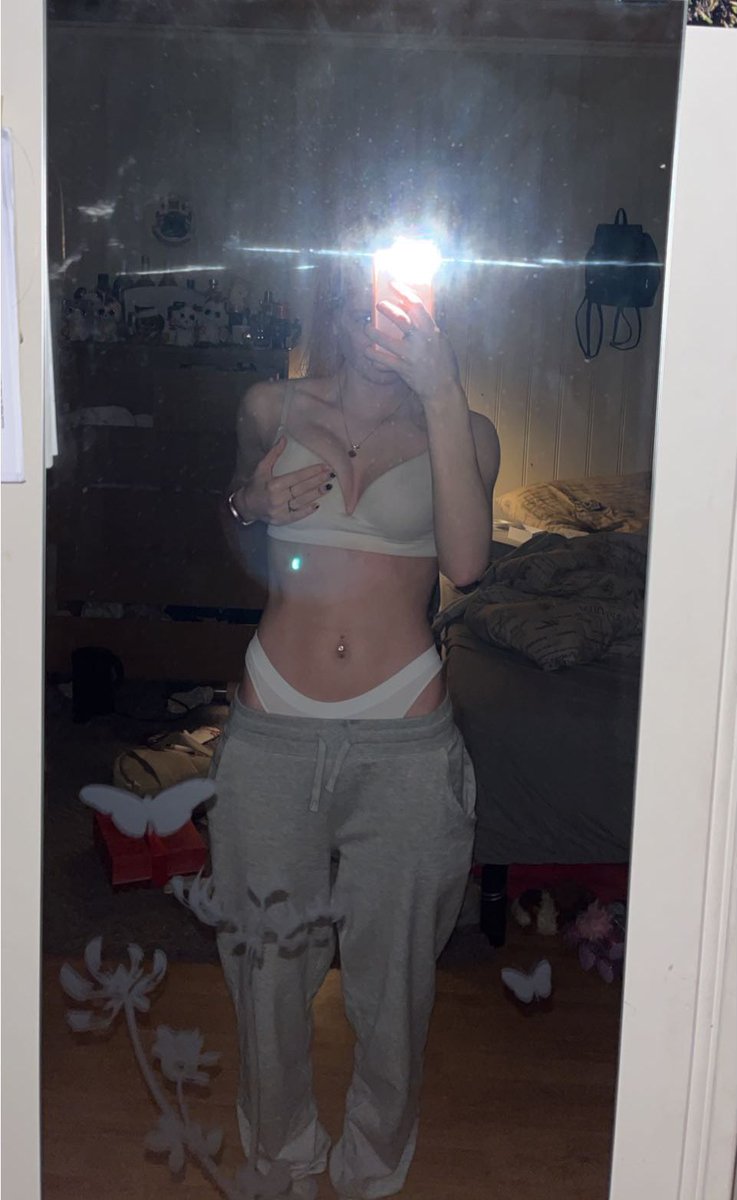 Kraysay's tweet image. 🌫🤍