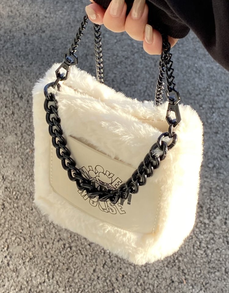 Aila660's tweet photo. New winter products https://t.co/WOltIbEMqw